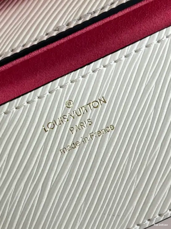 Rep ladies LOUIS VUITTON TWIST PM 0527